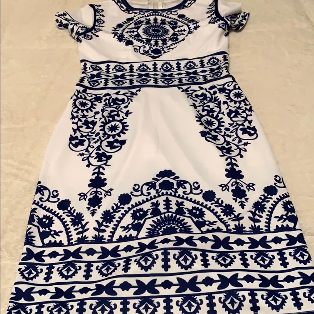 White and blue dress nwot small